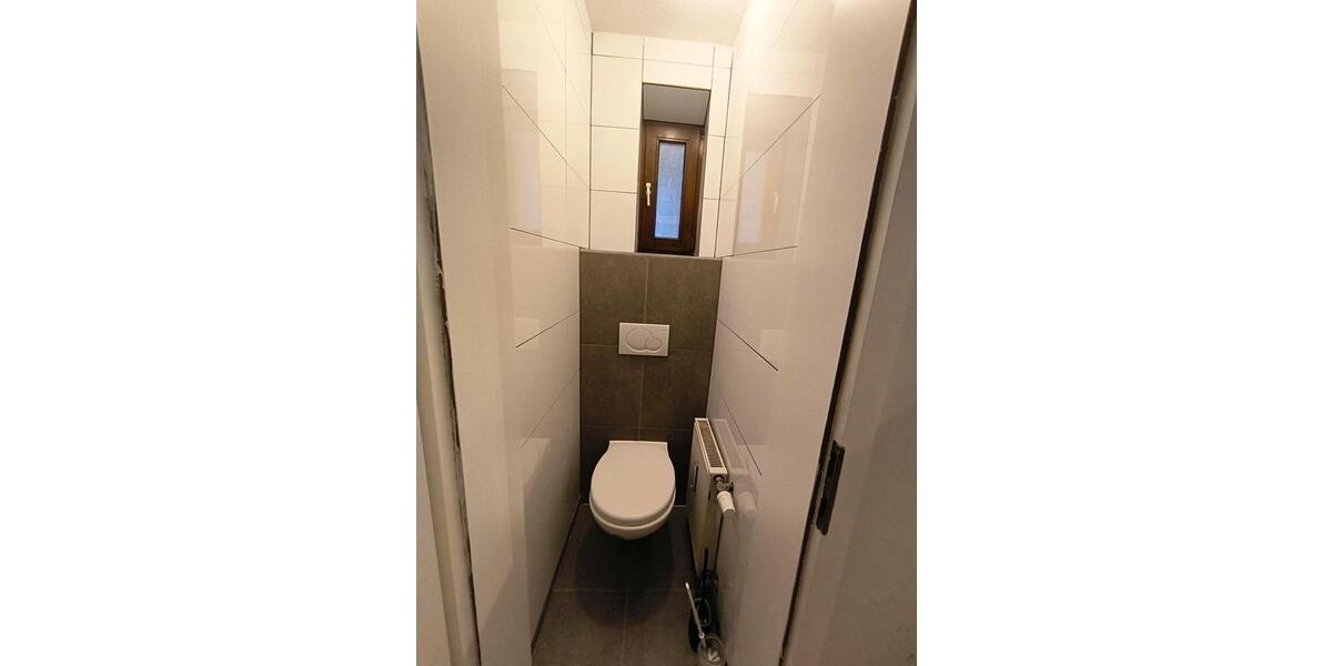 Erdgeschoßwohnung Bergisch Gladbach Frankenforst - 1 Zimmer, 23 m&sup2;, 1.095&euro; | Angebot:26446349