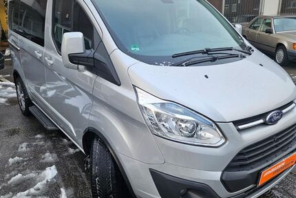 Ford Transit 147.200 km 16.880 &euro; Düsseldorf 40549