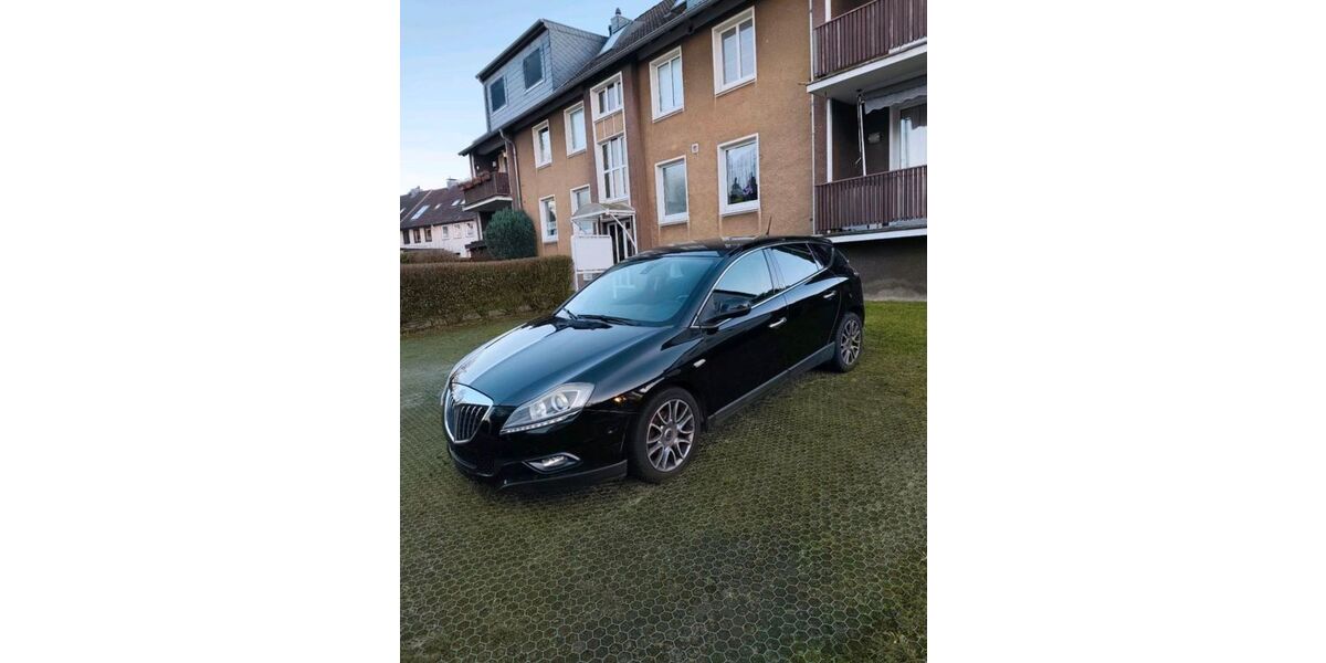 Lancia Delta 277.883 km 1.690 &euro; Heiligenhaus 42579