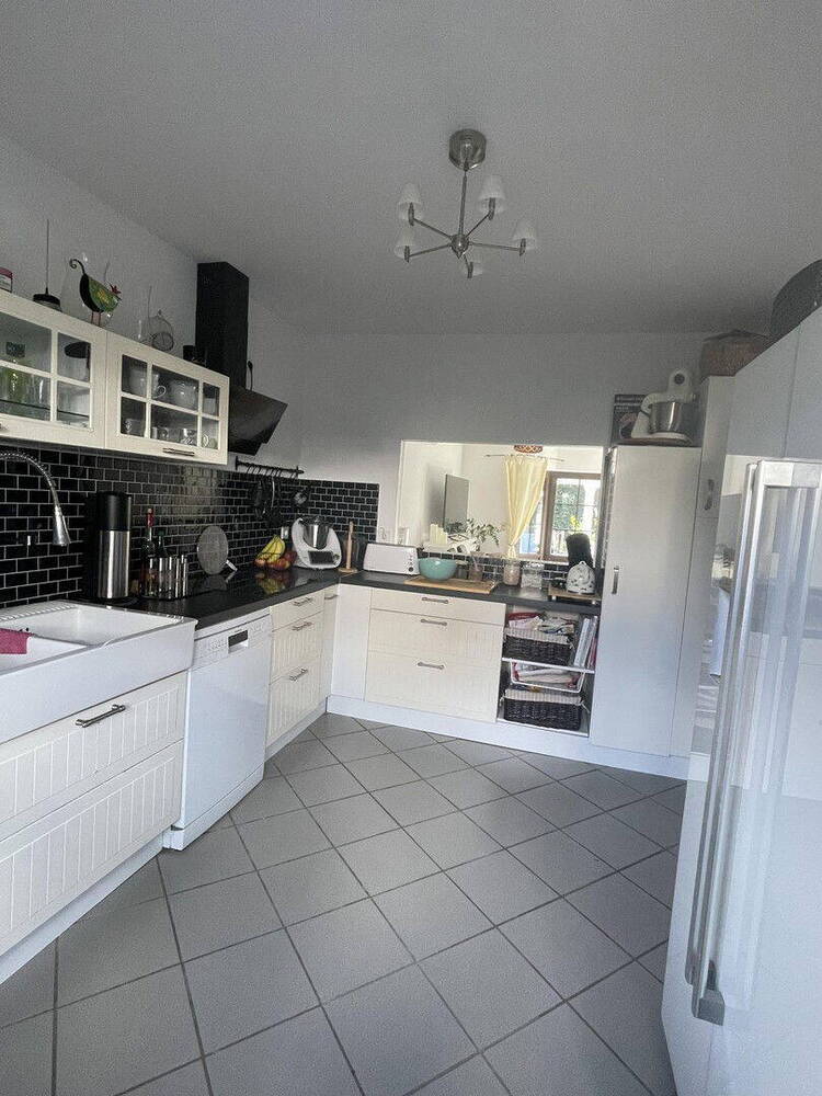 Attraktives Reihenendhaus mit EinliegerWohnung, Garten & Carport - Viel Platz für Familie & mehr