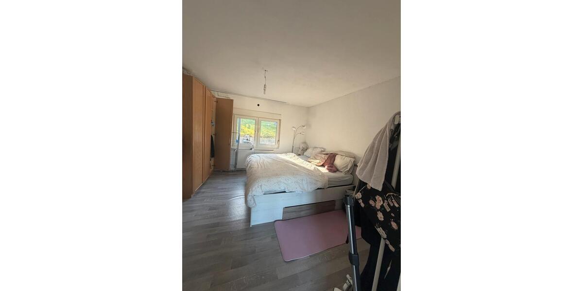 Mehrfamilienhaus, Wohnhaus Marienheide - 4 Zimmer, 85 m&sup2;, 1.250&euro; | Angebot:26397444