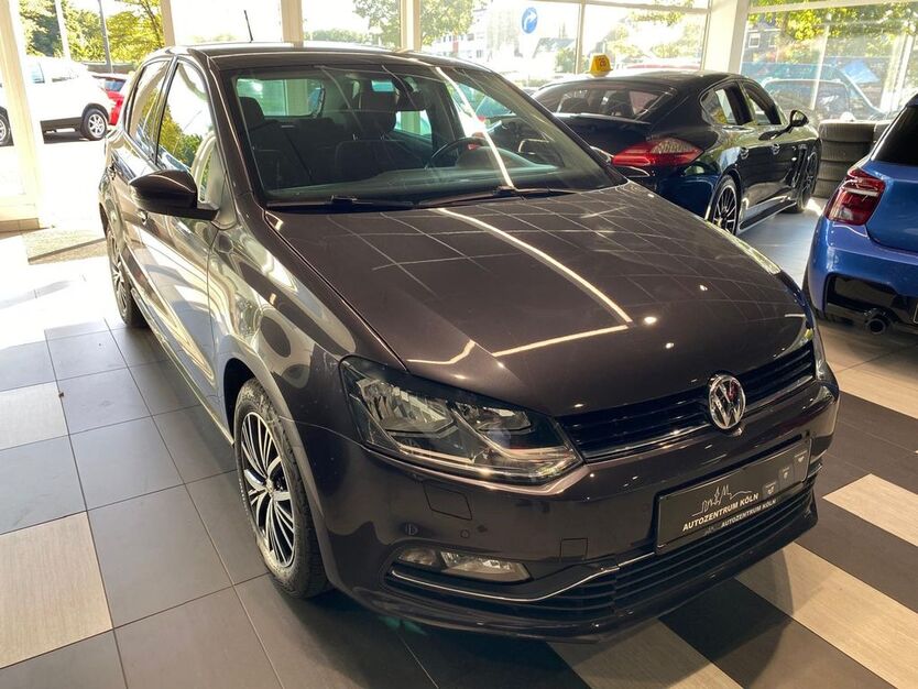 VW Polo 96.000 km 8.950 € Köln 51103