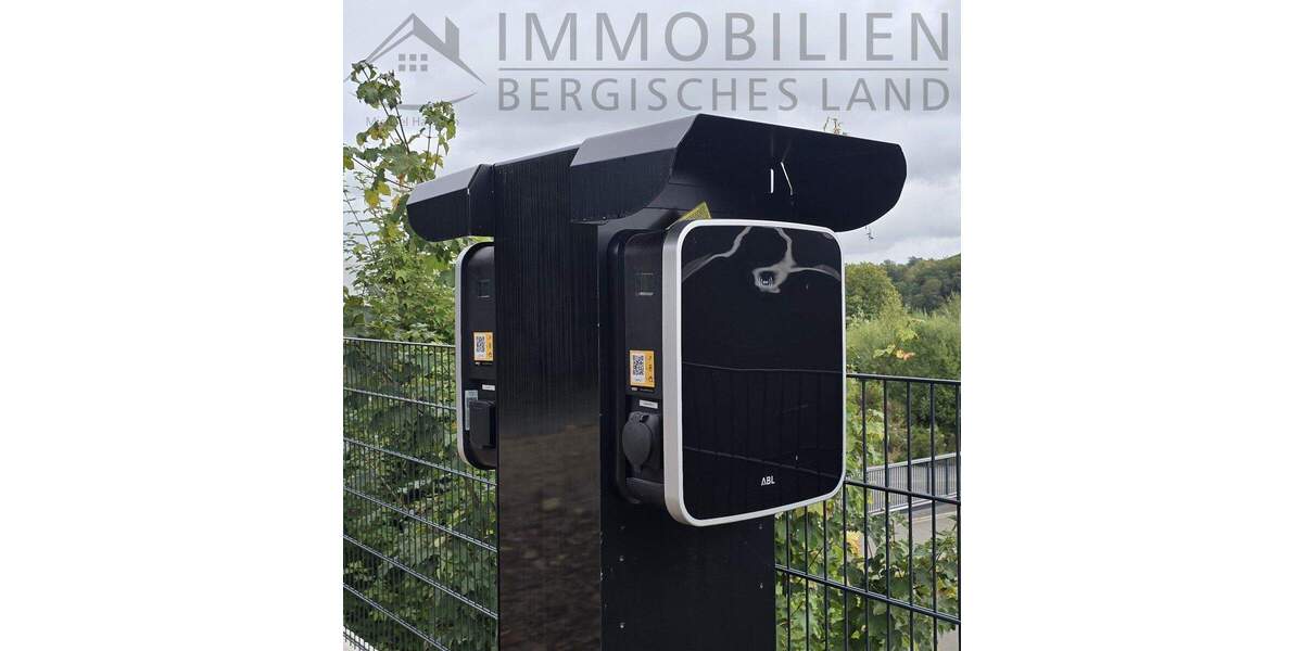 NEUBAU - GUT AUSGESTATTE LAGER-PRODUKTIONSHALLE zimmer