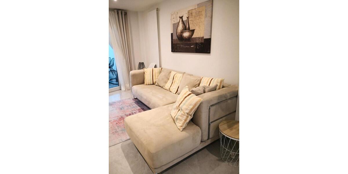 Einfamilienhaus Hilden - 5 Zimmer, 90 m&sup2;, 2.600&euro; | Angebot:25852142