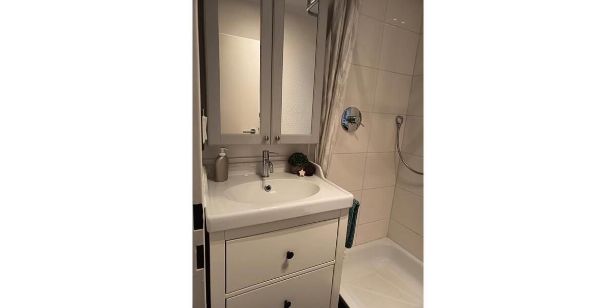 Etagenwohnung Leverkusen Schlebusch - 4 Zimmer, 95 m&sup2;, 340.000&euro; | Angebot:26381434