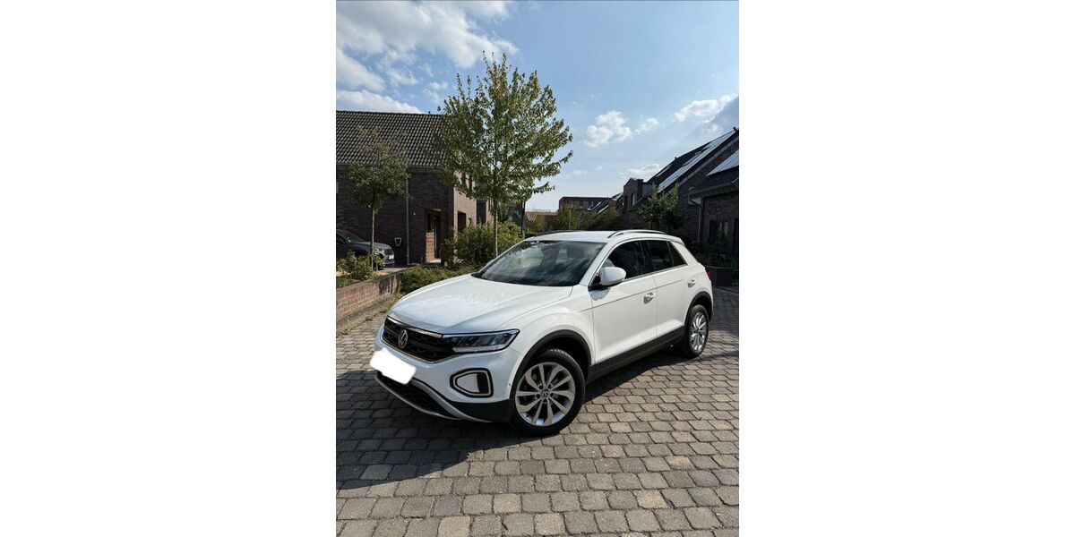 VW T-Roc 61.434 km 16.900 &euro; Leichlingen 42799