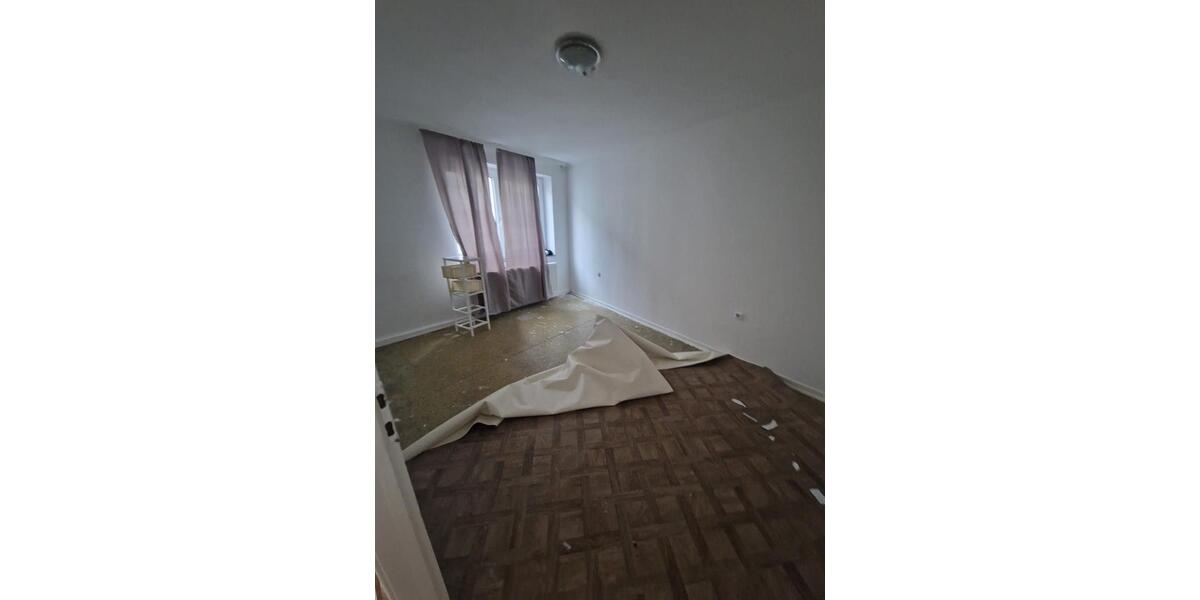 Kleine 2 Zimmer Wohnung mit kleinem Balkon in Wuppertal Barmen 2 zimmer