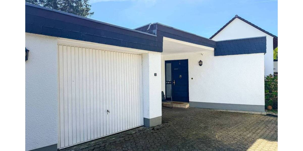 Bungalow Bergisch Gladbach Refrath - 3 Zimmer, 136 m&sup2;, 595.000&euro; | Angebot:26290453