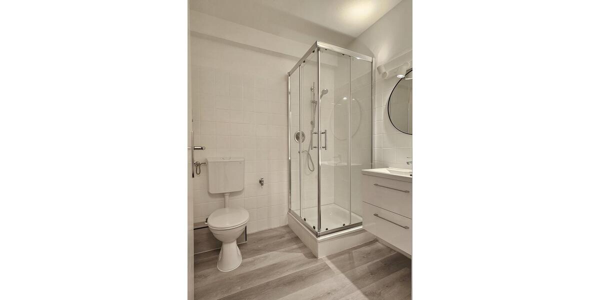 Etagenwohnung Düsseldorf Derendorf - 1 Zimmer, 35 m&sup2;, 850&euro; | Angebot:25633575