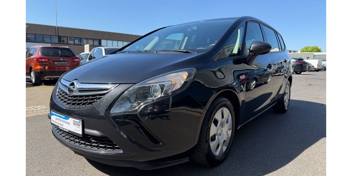 Opel Zafira 111.738 km 8.990 &euro; Düsseldorf 40233