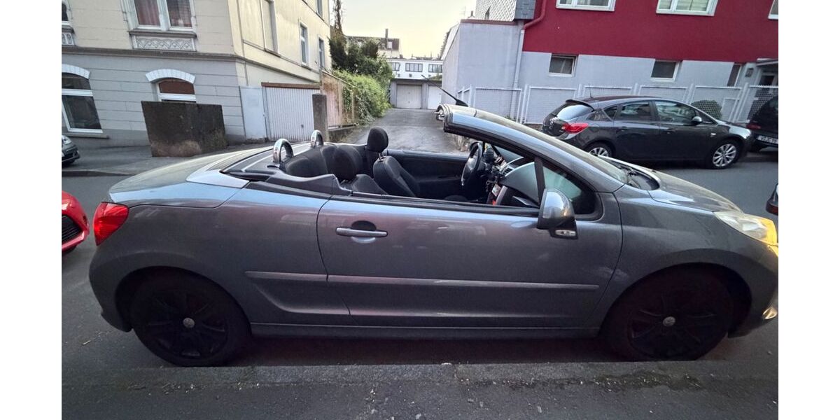 Peugeot 207 126.315 km 3.200 &euro; Wuppertal 42281