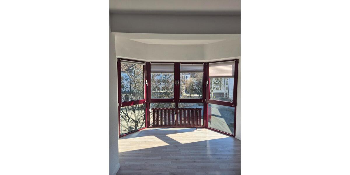 Etagenwohnung Solingen - 3 Zimmer, 71 m&sup2;, 535&euro; | Angebot:25751662