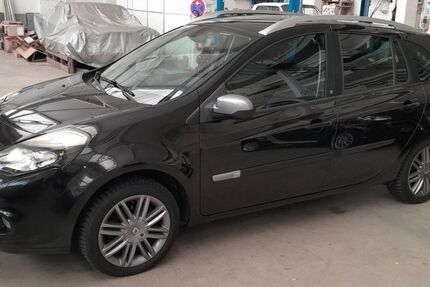 Renault Clio 42.970 km 5.700 &euro; Wuppertal 42277