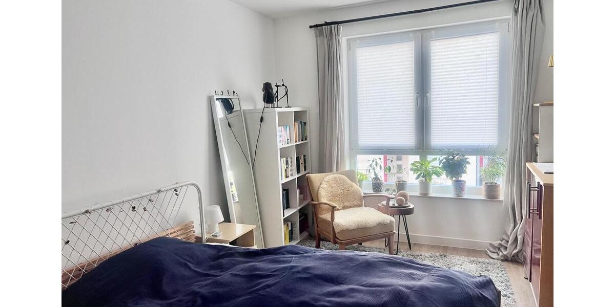 Tolle 2-Zi.-Wohnung mit Balkon, TG-Stellplatz, Dusche und Wanne 2 zimmer