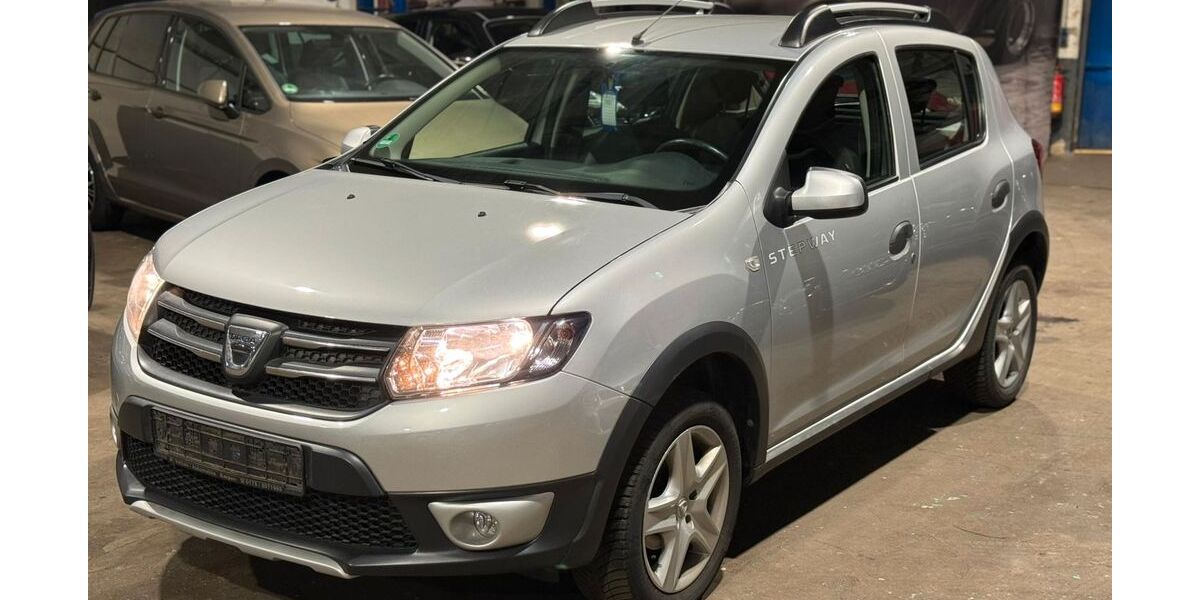 Dacia Sandero 103.000 km 6.290 &euro; Wuppertal 42349
