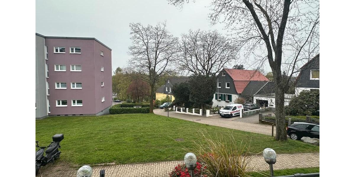 Etagenwohnung Remscheid Gemarkung Bergisch Born - 3 Zimmer, 71 m&sup2;, 500&euro; | Angebot:26262479