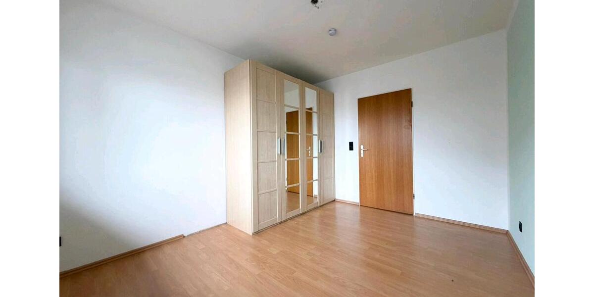 Etagenwohnung Hilden - 3 Zimmer, 120 m&sup2;, 1.400&euro; | Angebot:26312970