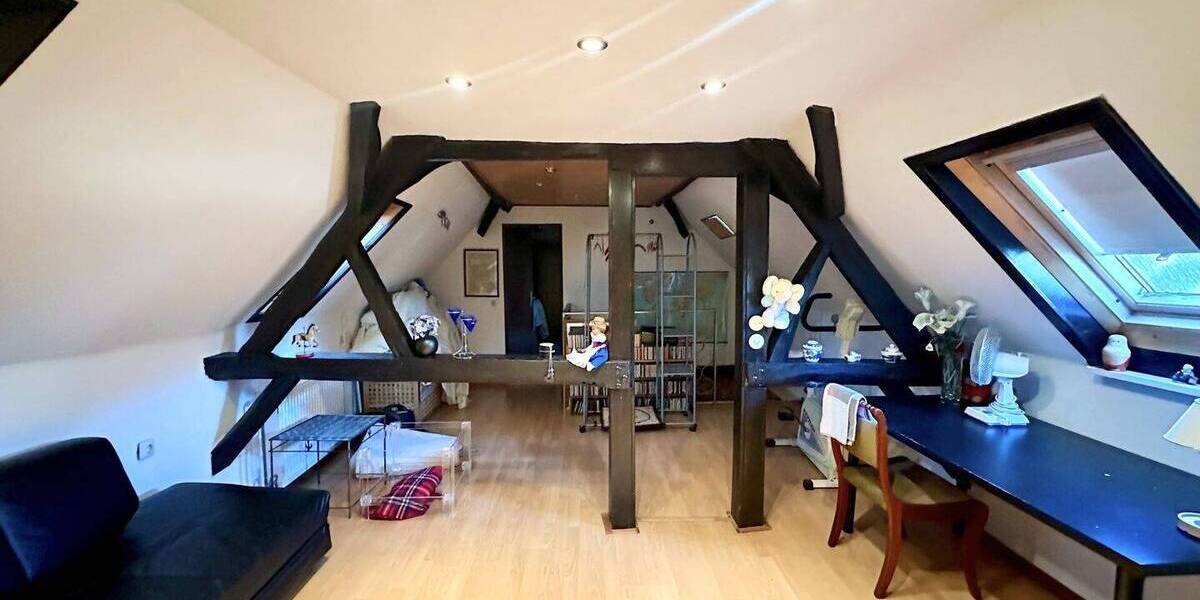 Charmantes Grundstück mit Altbestand in begehrter Waldrandlage zimmer