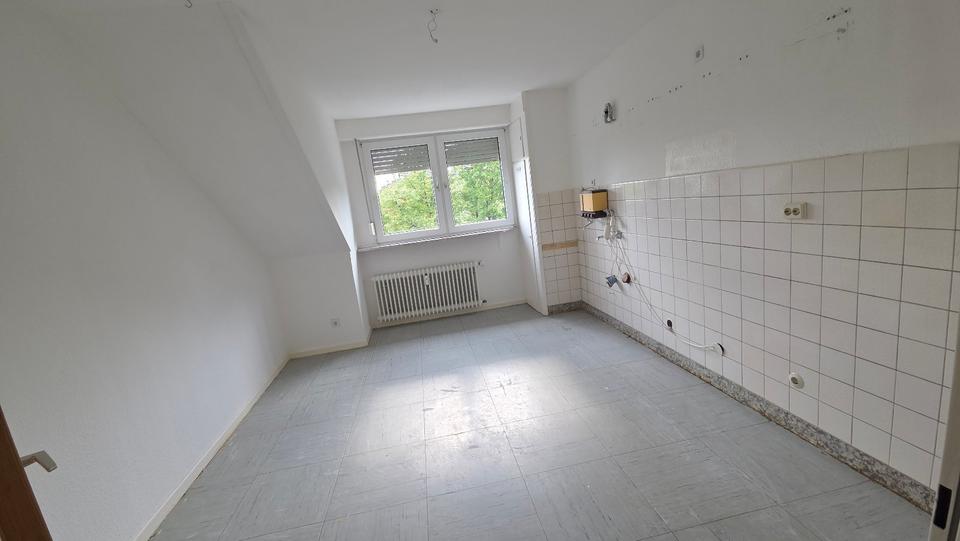 Dachgeschoßwohnung Hagen - 2.5 Zimmer, 66 m&sup2;, 350&euro; | Angebot:25545619