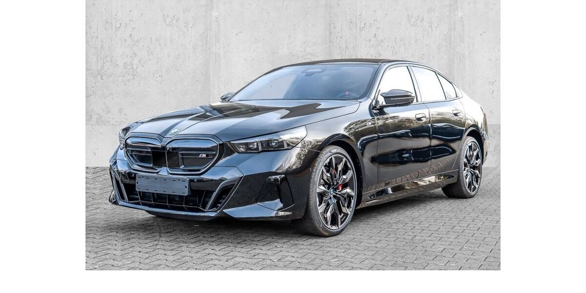 BMW i5 8.900 km 92.490 &euro; Solingen 42719