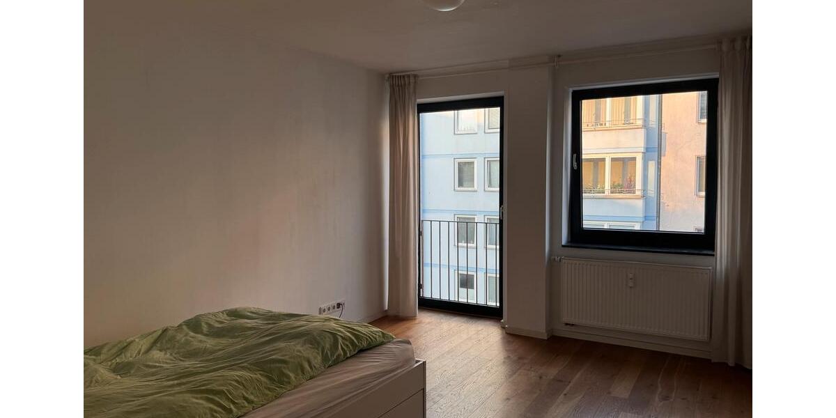 Etagenwohnung Düsseldorf Stadtmitte - 1 Zimmer, 28 m&sup2;, 800&euro; | Angebot:26604519