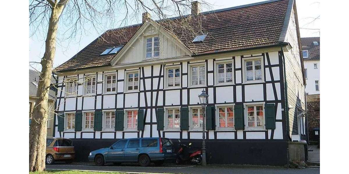 Wohnung zum Mieten in Hagen 745 € 92.94 m² 6 zimmer
