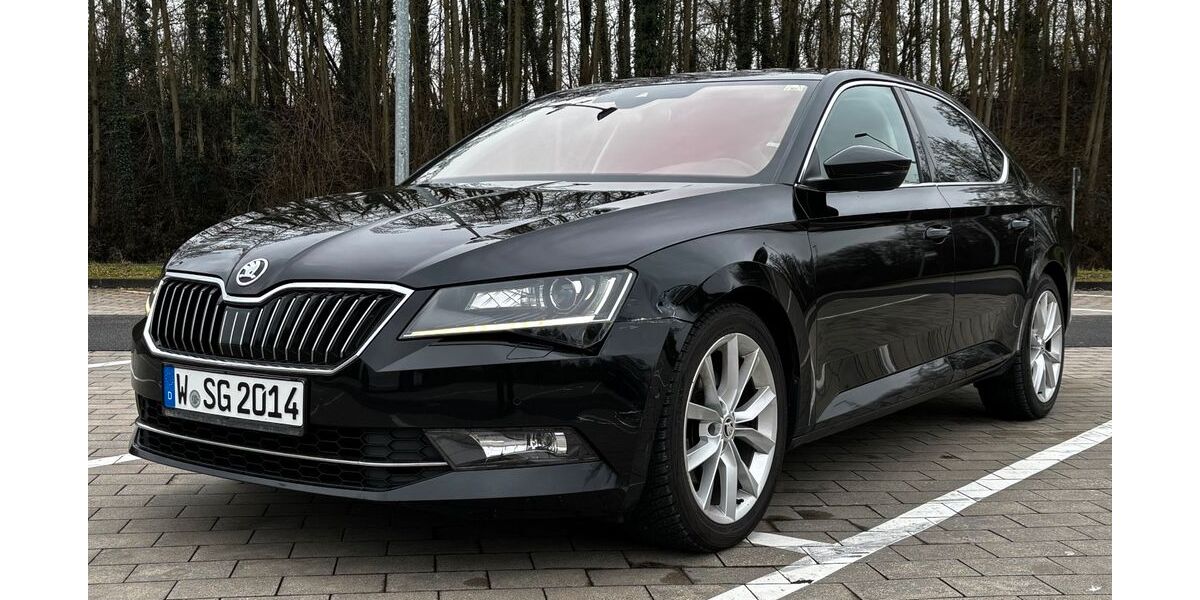 Skoda Superb 190.000 km 12.900 &euro; Wuppertal 42289