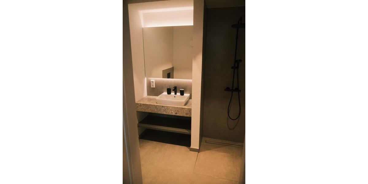 Etagenwohnung Düsseldorf Flingern Süd - 1 Zimmer, 19 m&sup2;, 572&euro; | Angebot:25723680