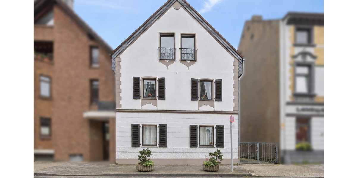 Einfamilienhaus Düsseldorf-Himmelgeist Himmelgeist - 8 Zimmer, 205 m&sup2;, 740.000&euro; | Angebot:27162308