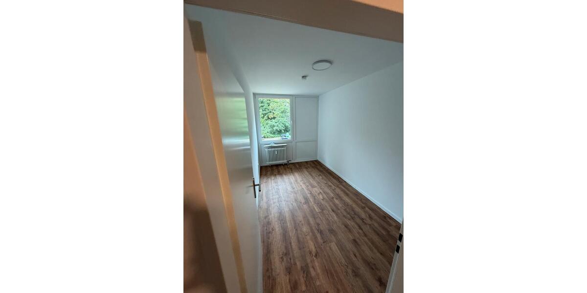 Etagenwohnung Erkrath - 3 Zimmer, 84 m&sup2;, 269.000&euro; | Angebot:27070840
