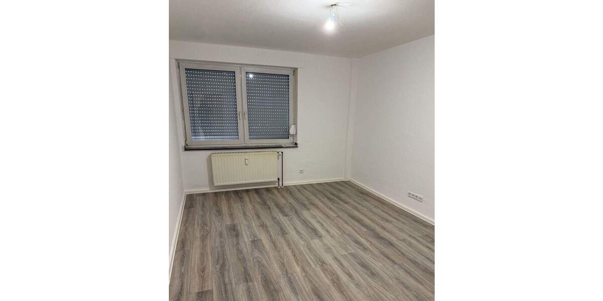 Etagenwohnung Düsseldorf Rath - 3 Zimmer, 64 m&sup2;, 790&euro; | Angebot:25212848