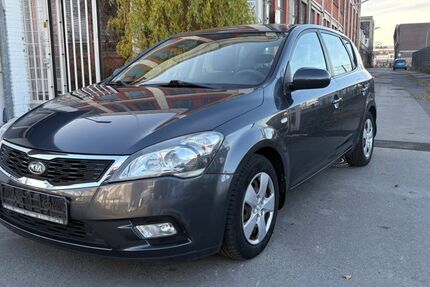 Kia ceed / Ceed 169.000 km 1.800 € Hilden 40721