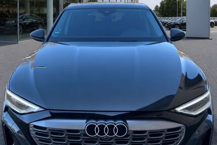 Audi Q8 e-tron 22.000 km 43.999 &euro; Kierspe 58566