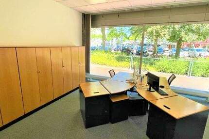 Platin-Büro 26 qm in Leverkusen - flexibler Arbeitsplatz mit 247 Zugang zimmer