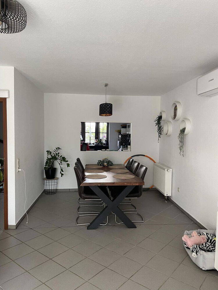 Attraktives Reihenendhaus mit EinliegerWohnung, Garten & Carport - Viel Platz für Familie & mehr