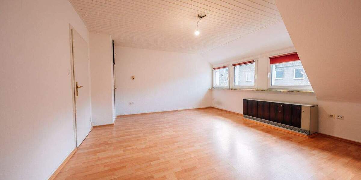 Etagenwohnung Remscheid Innen - 3 Zimmer, 68 m&sup2;, 130.000&euro; | Angebot:25742120