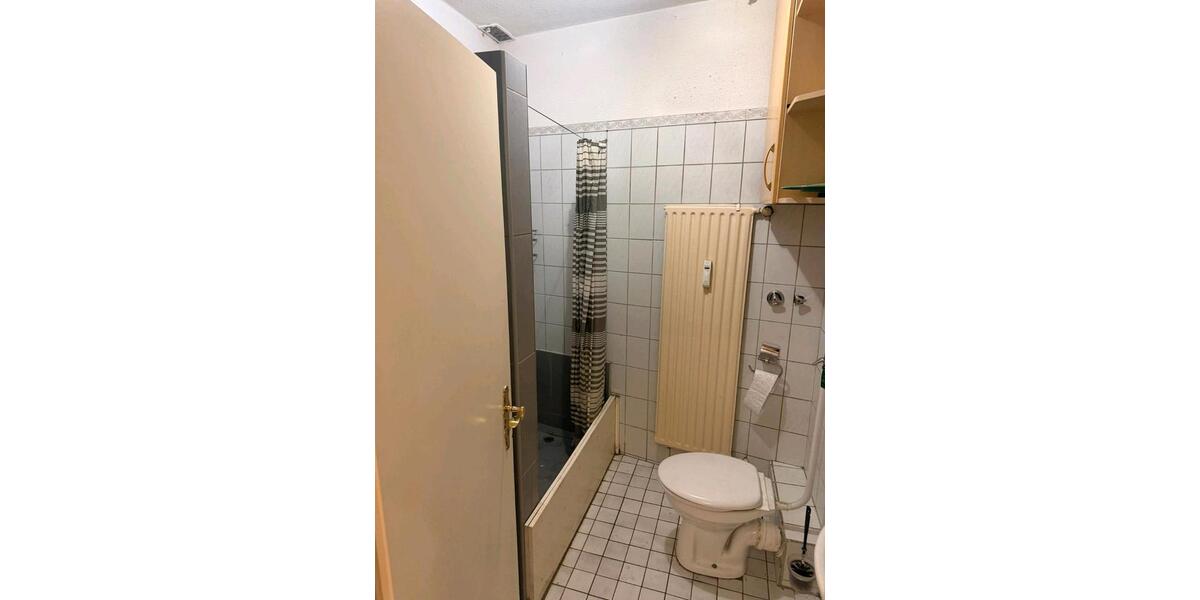 Etagenwohnung Wuppertal Elberfeld - 2 Zimmer, 67 m&sup2;, 600&euro; | Angebot:26413929