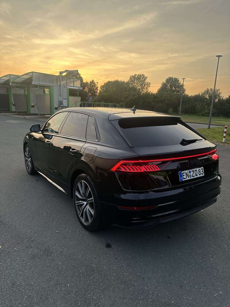 Q8