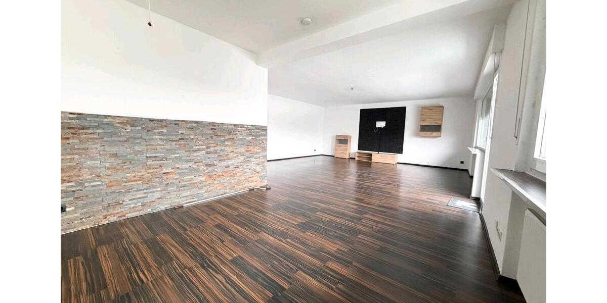 Etagenwohnung Hilden - 3 Zimmer, 120 m&sup2;, 1.400&euro; | Angebot:26312970