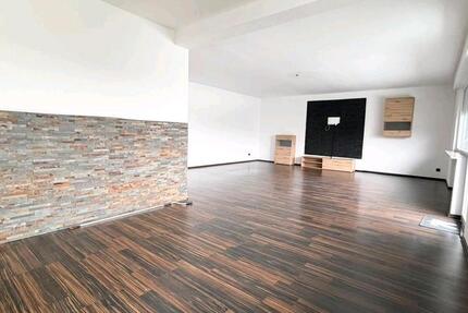 Wohnung Hilden - 3 Zimmer, 120 m&sup2;, 1.400&euro; | Angebot:26312970