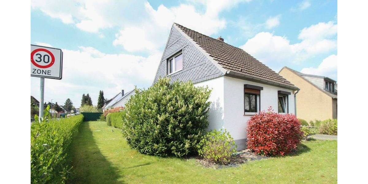 Einfamilienhaus Düsseldorf Vennhausen - 4 Zimmer, 95 m&sup2;, 495.000&euro; | Angebot:26852511