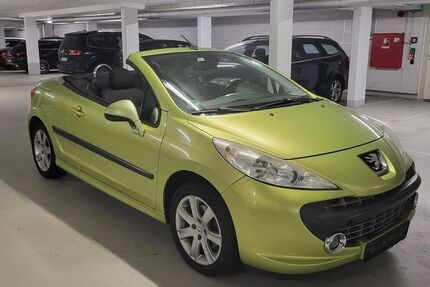 Peugeot 207 180.000 km 2.500 € Essen 45326
