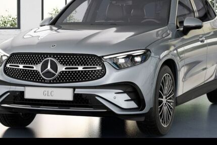 Mercedes-Benz GLC 300 9.900 km 67.490 &euro; Düsseldorf 40470