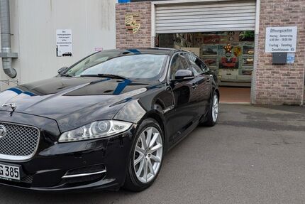 Jaguar XJ 134.000 km 22.000 € Bochum 44797