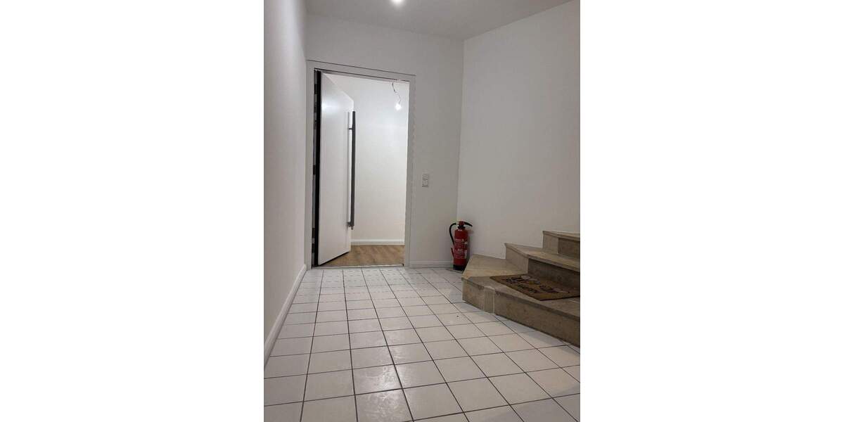 Gewerbeobjekt Düsseldorf Carlstadt - 2 Zimmer, 86 m&sup2;, 1.300&euro; | Angebot:25631486