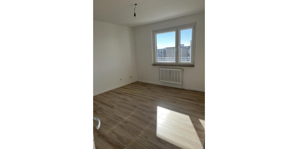 Etagenwohnung Leverkusen Alkenrath - 3 Zimmer, 83 m&sup2;, 731&euro; | Angebot:24783040