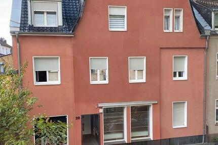 Haus Velbert - 11 Zimmer, 295 m&sup2;, 560.000&euro; | Angebot:26167210
