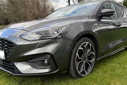 Ford Focus 62.000 km 16.490 &euro; Wermelskirchen 42929