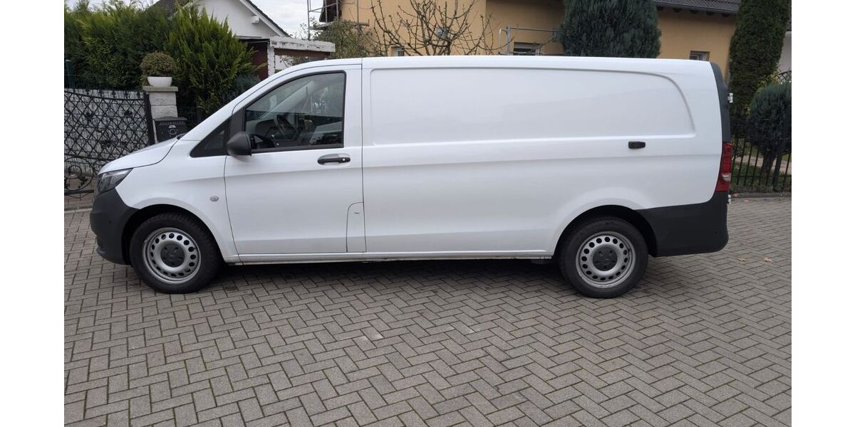Mercedes-Benz Vito 125.800 km 24.900 &euro; Wuppertal 42277