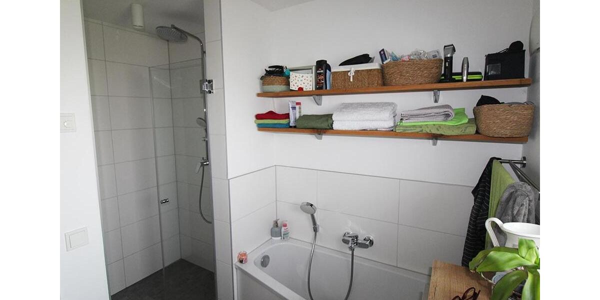 Erdgeschoßwohnung Overath - 4 Zimmer, 115 m&sup2;, 1.690&euro; | Angebot:25444601